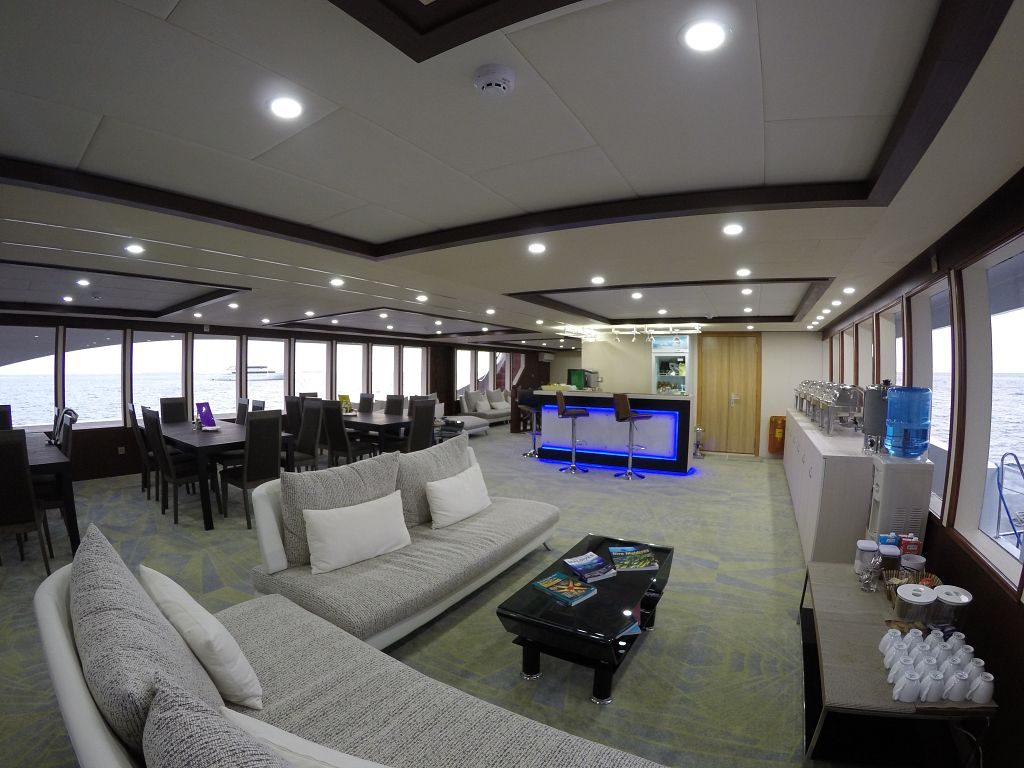 dive-liveaboard