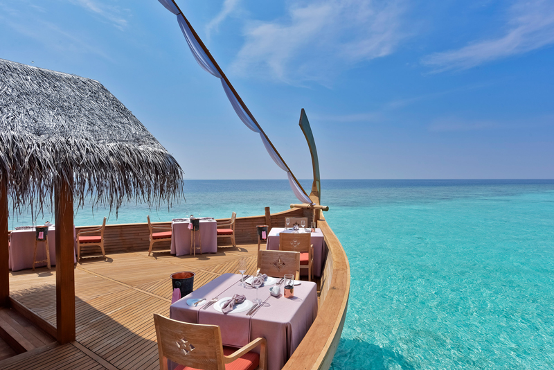 milaidhoo_maldives_dining_batheli_restaurant_2