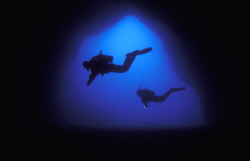 Caves-Diving-Malta