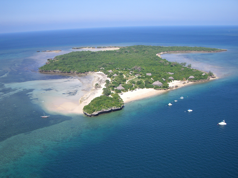 Azura-Quilalea-Aerial-View