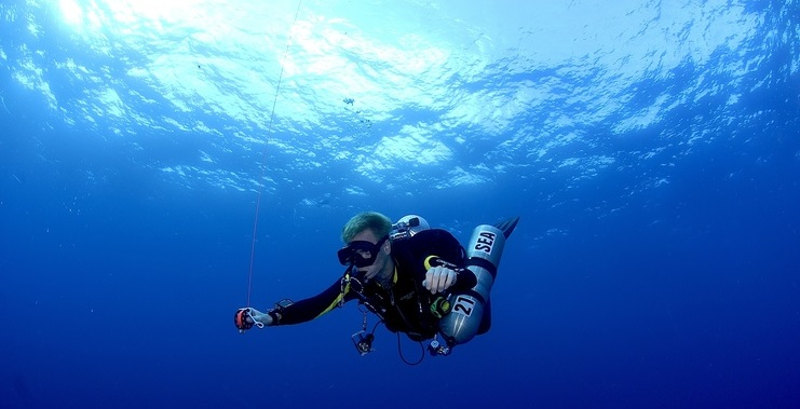 Mauritius-diver