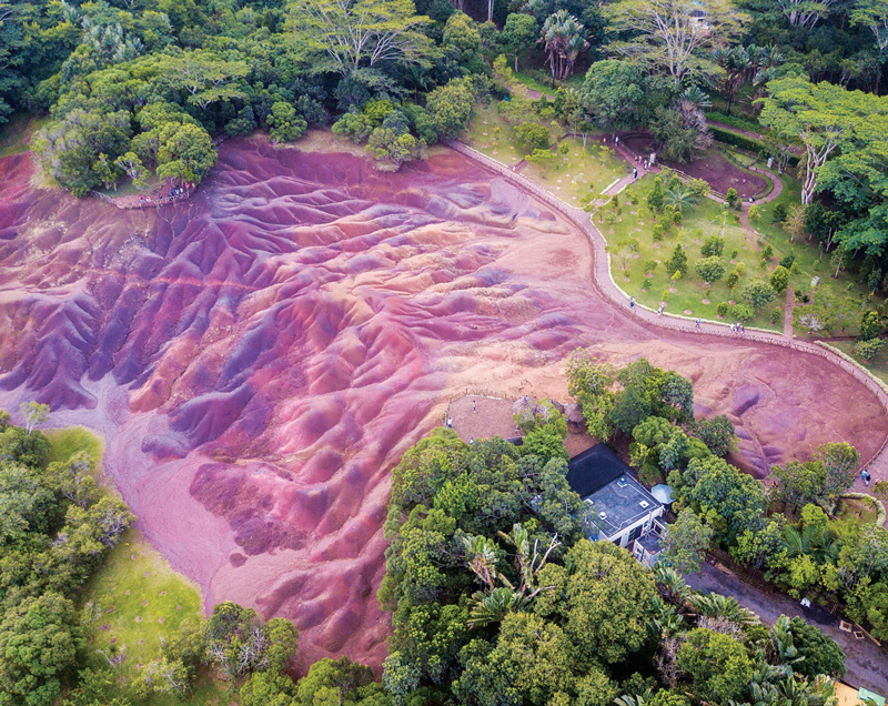 mauritius-seven-coloured-earth