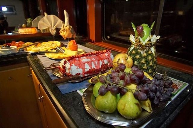 Galapagos Master (Deep Blue), Galapagos and Ecuador - liveaboard diving holidays