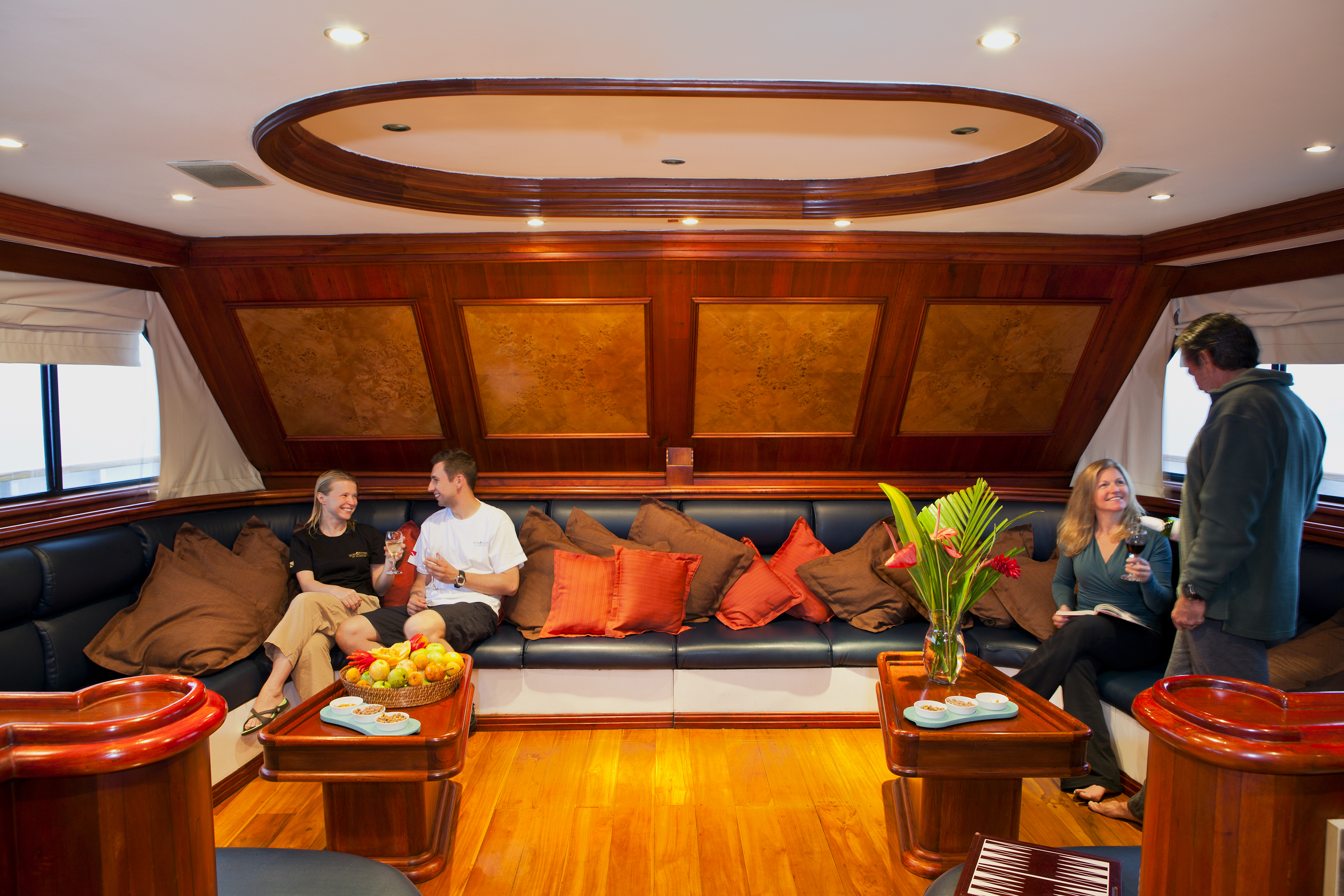 Galapagos Sky, Galapagos and Ecuador - liveaboard diving holidays