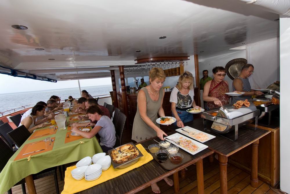 Carpe Vita, Maldives - liveaboard diving holidays