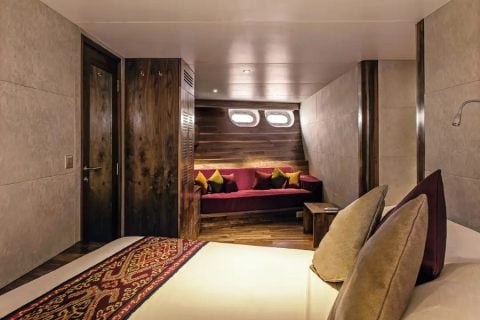 Cowrie Suite Triple