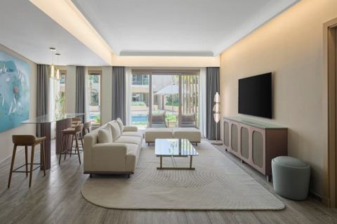 Mangroovy One-Bedroom Suite with Pool View, Double Tree Hilton El Gouna