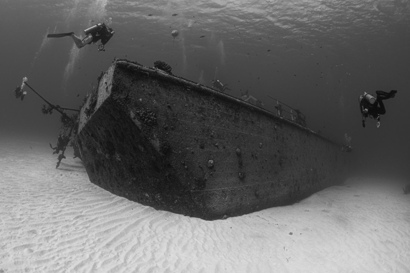 Cayman Brac dive holidays
