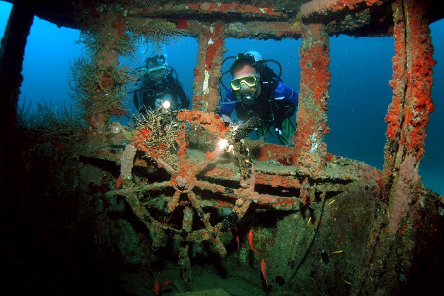Grenada dive holidays