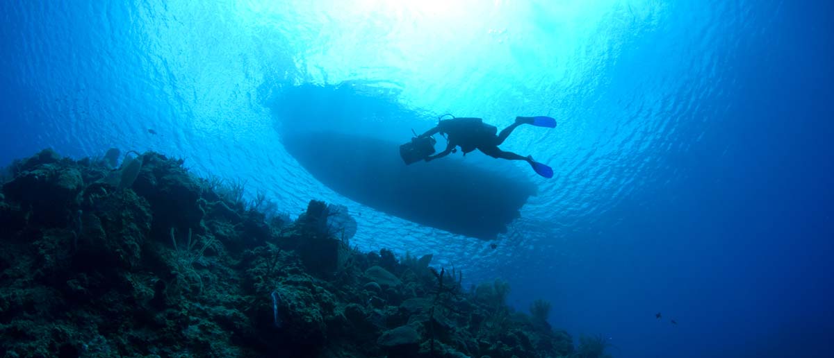 Little Cayman dive centres, Little Cayman