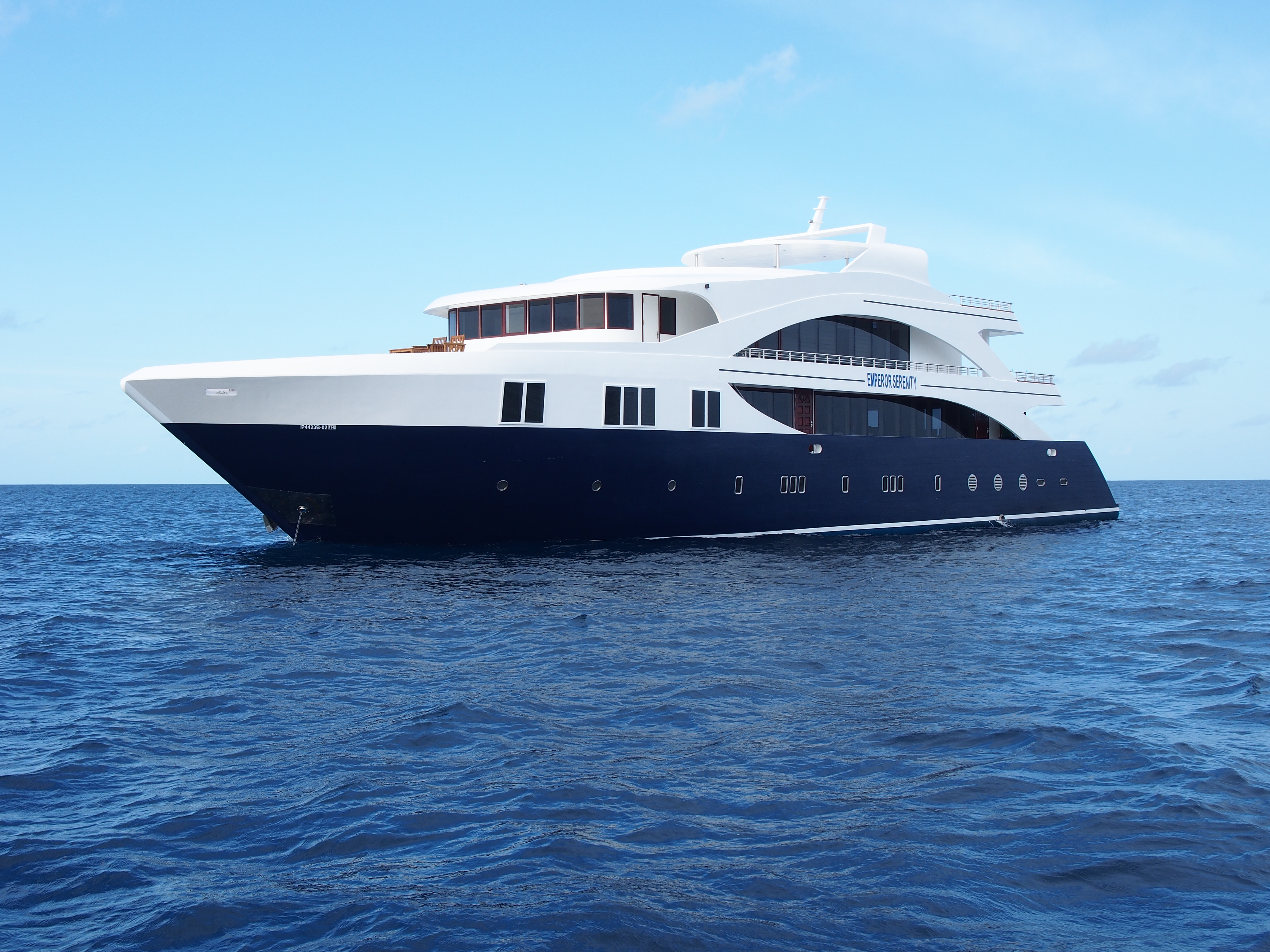 Emperor Serenity, Maldives - liveaboard diving holidays