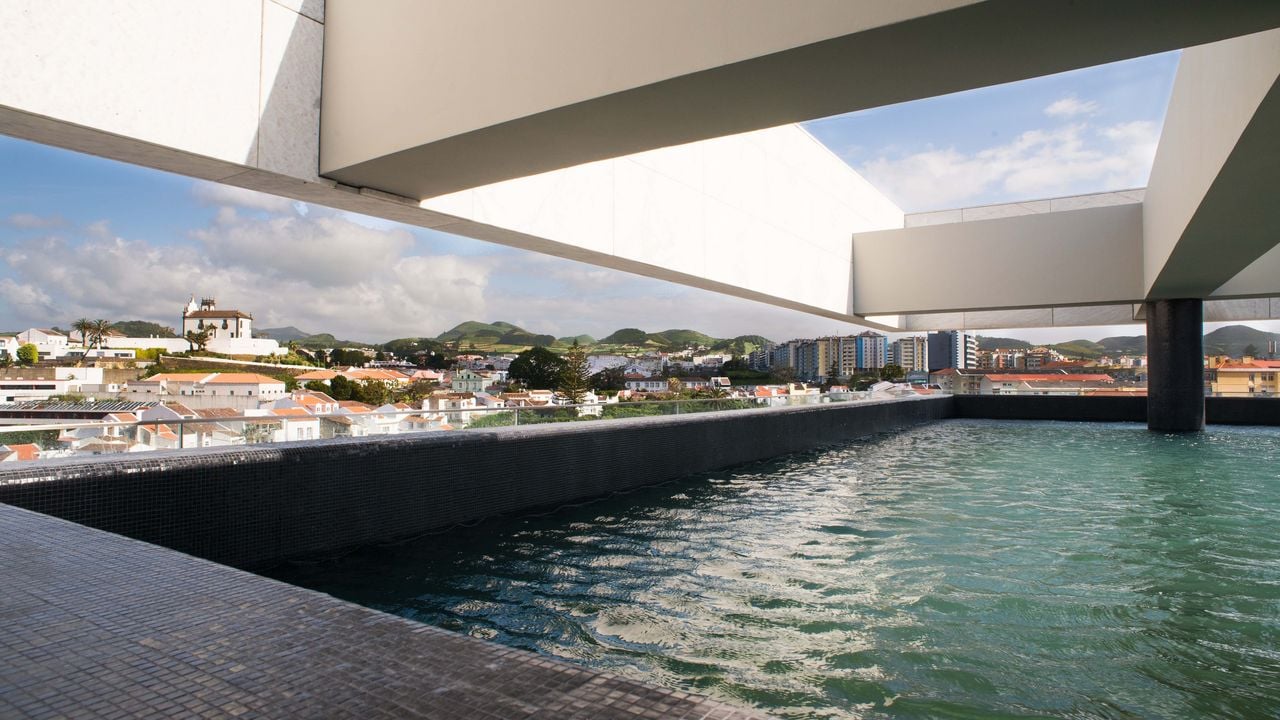 Octant Ponta Delgada, The Azores (sao Miguel) - dive holidays