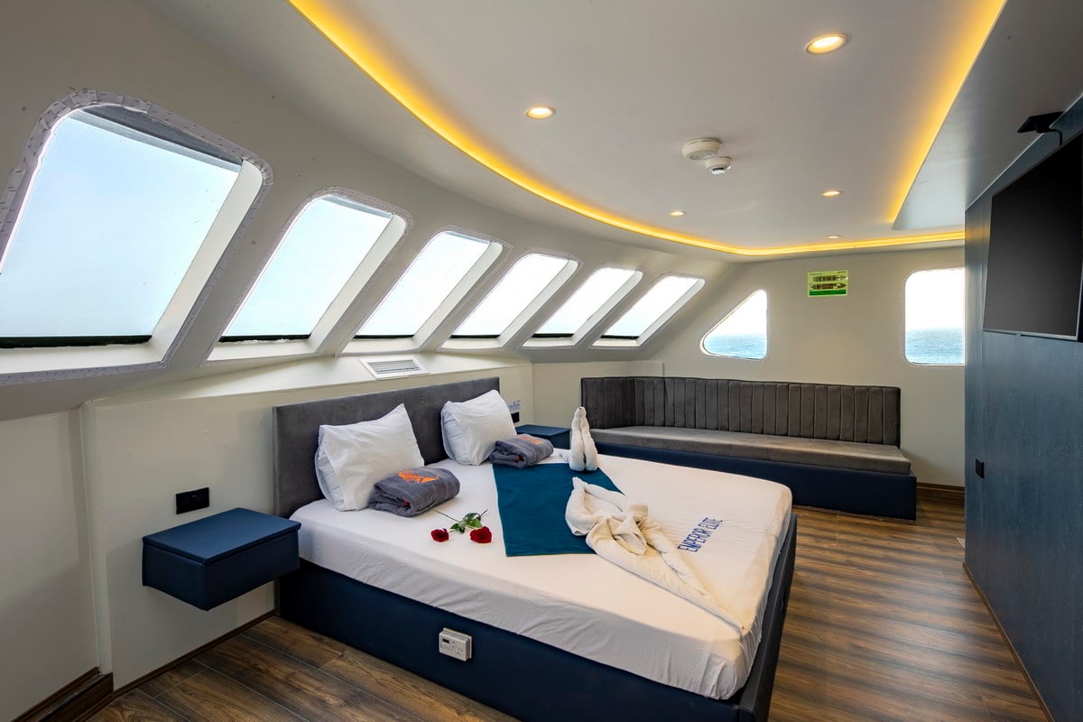Emperor Elite, Egypt - liveaboard diving holidays
