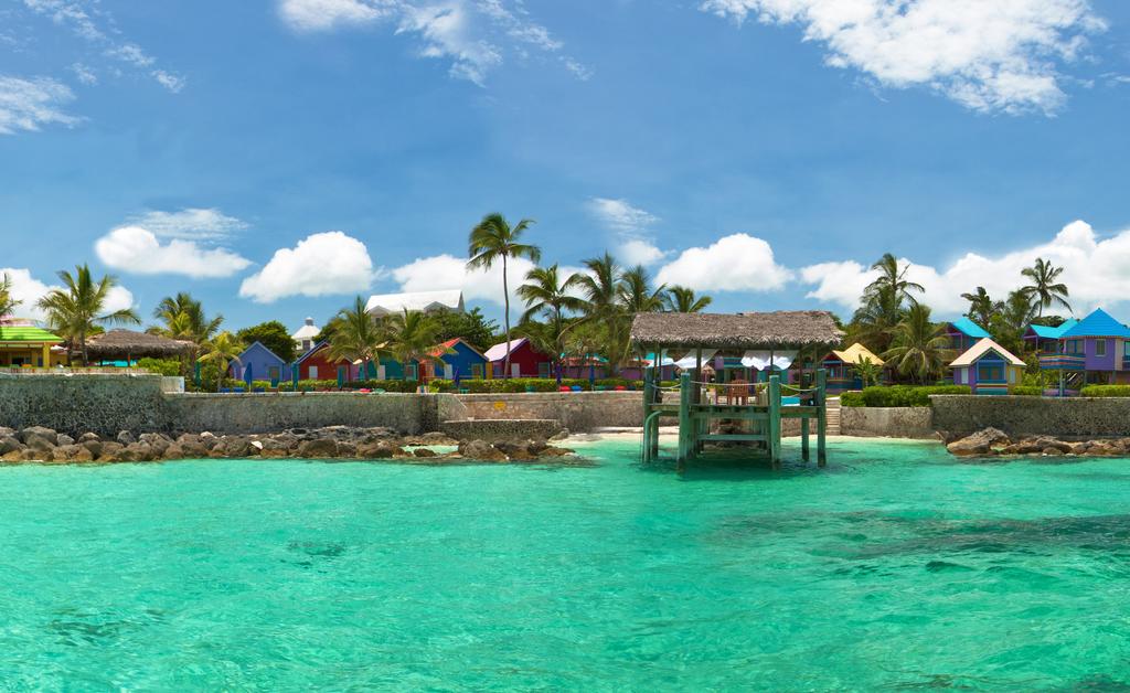 Compass Point Beach, Nassau - dive holidays