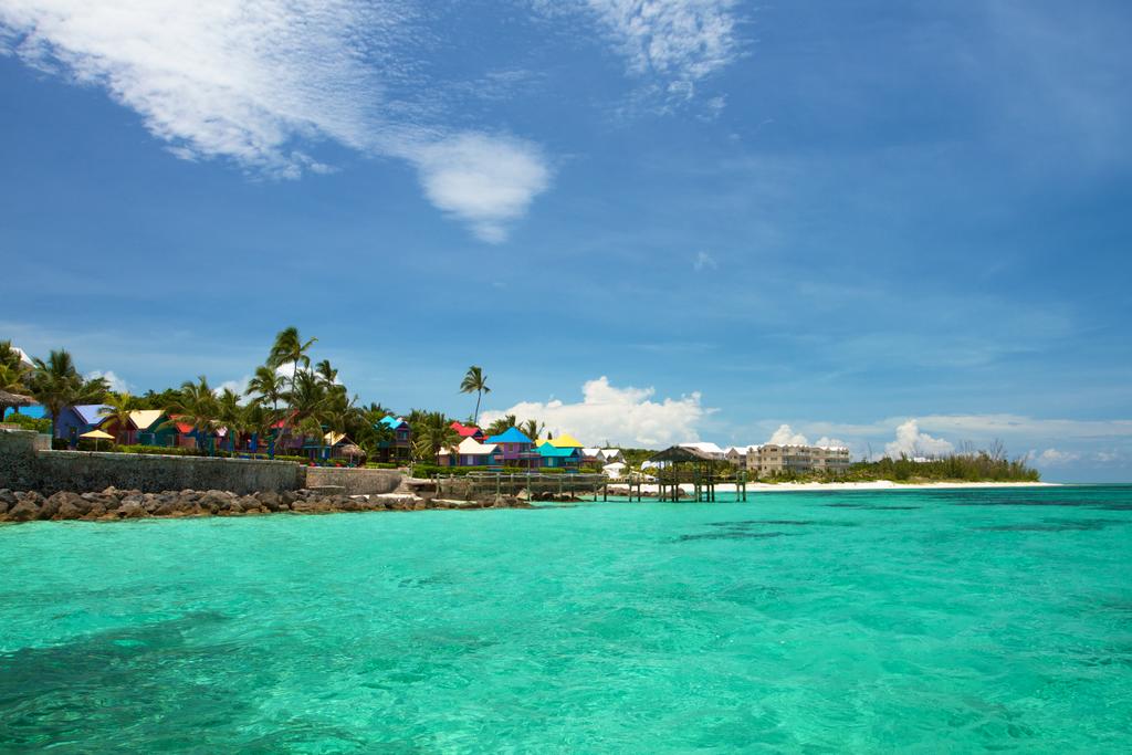 Compass Point Beach, Nassau - dive holidays