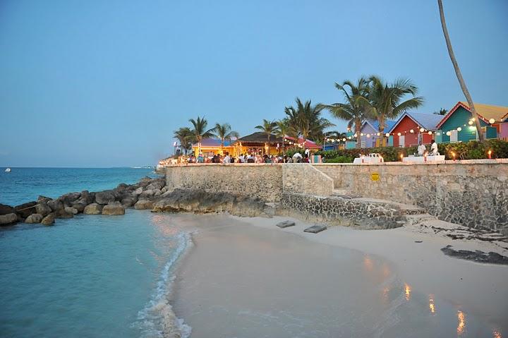 Compass Point Beach, Nassau - dive holidays