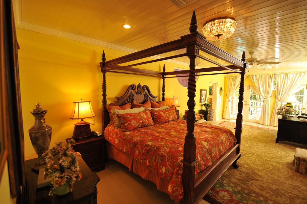 Graycliff Hotel, Nassau - dive holidays