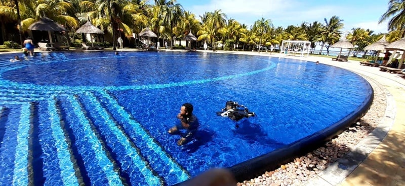 PADI Scuba Diving School - Westin Resort, Mauritius Island