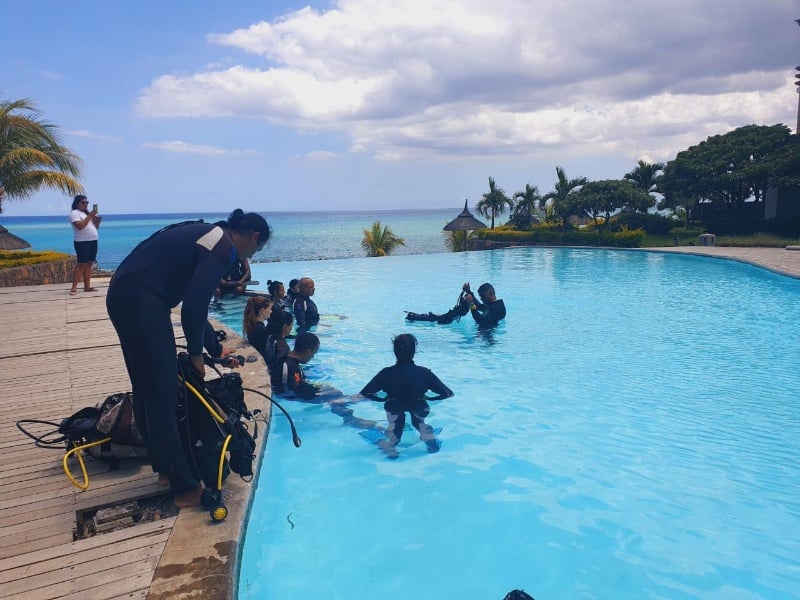 PADI Scuba Diving School - Westin Resort, Mauritius Island