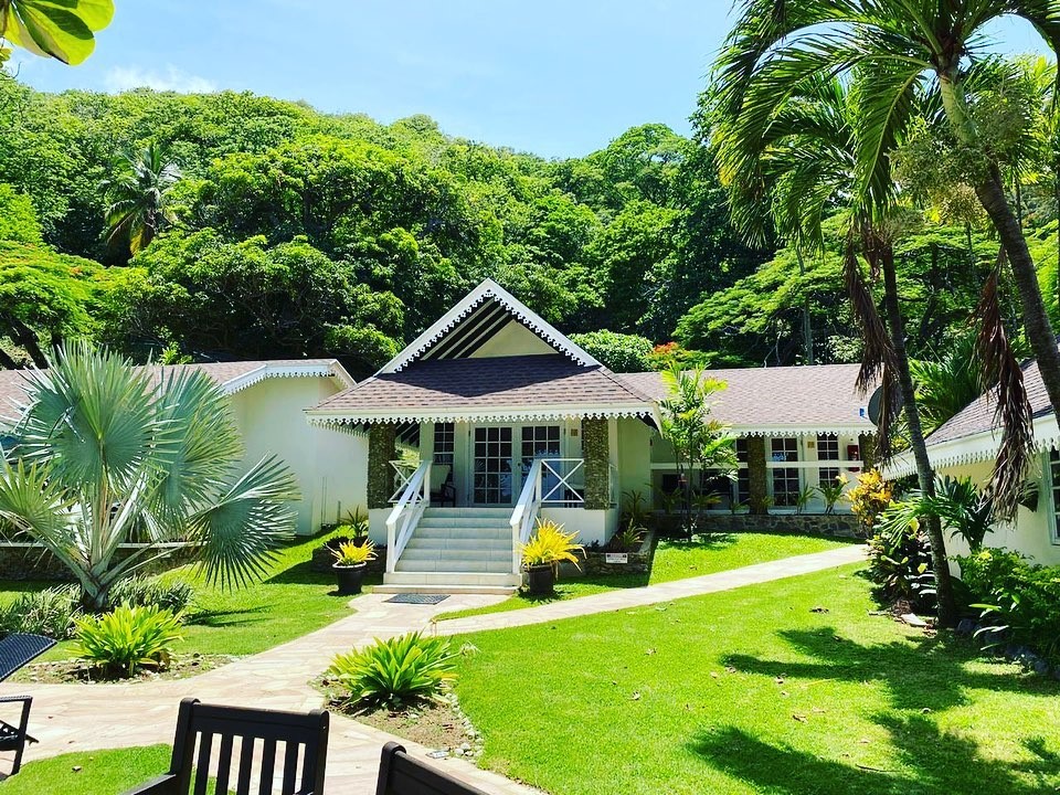 Blue Waters Inn, Tobago - dive holidays