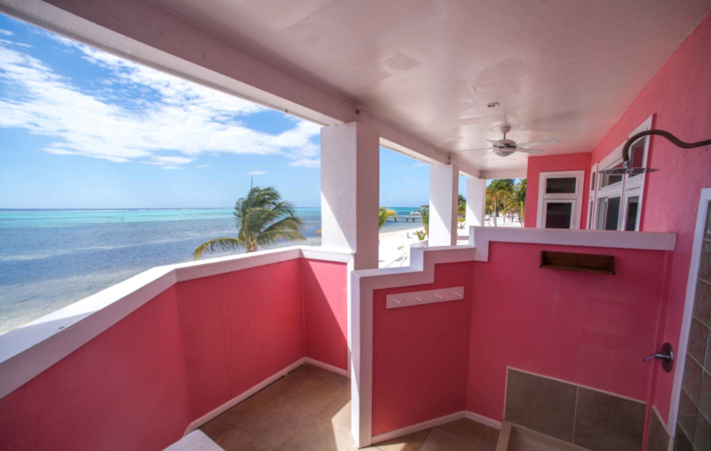 Southern Cross Club, Little Cayman - dive holidays