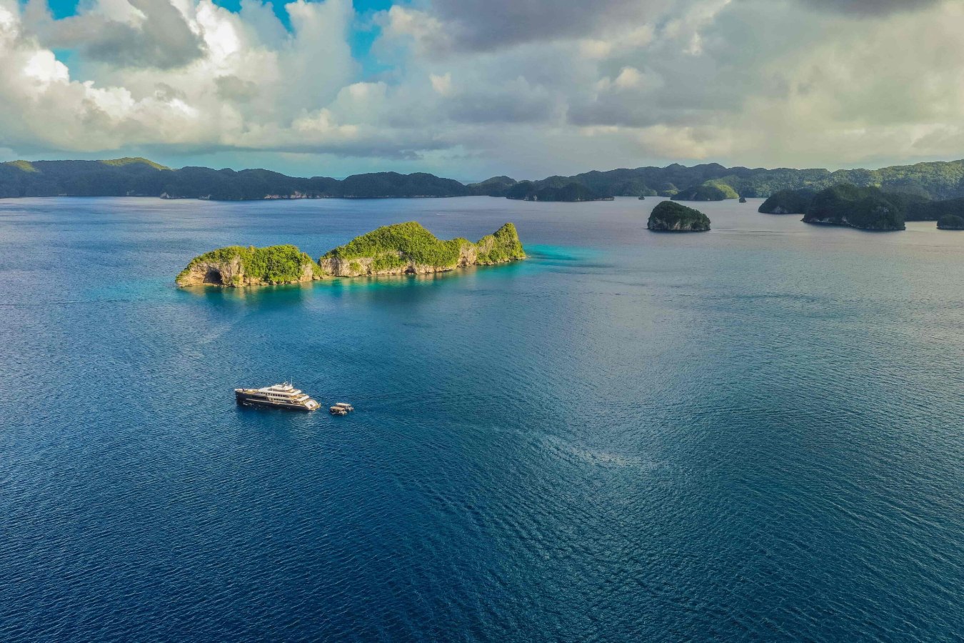 Black Pearl, Palau - liveaboard diving holidays