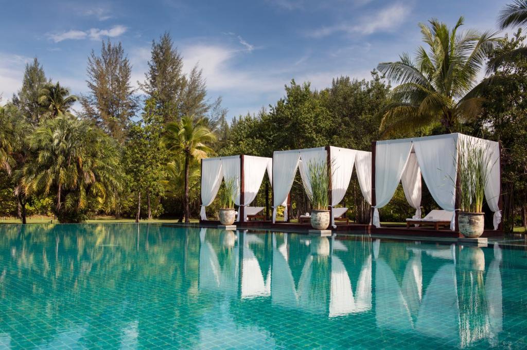 Sarojin, Khao Lak - dive holidays
