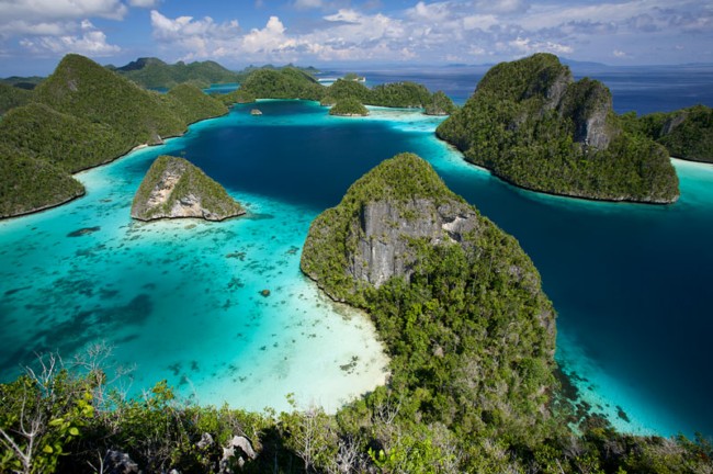 Papua And Raja Ampat dive holidays
